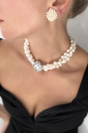 CHARLIZE серьги - клипсы с жемчугом выполнены вручную — фото 3